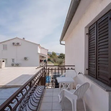 Fidelis - Two Bedroom With Terrace 6 Apartment