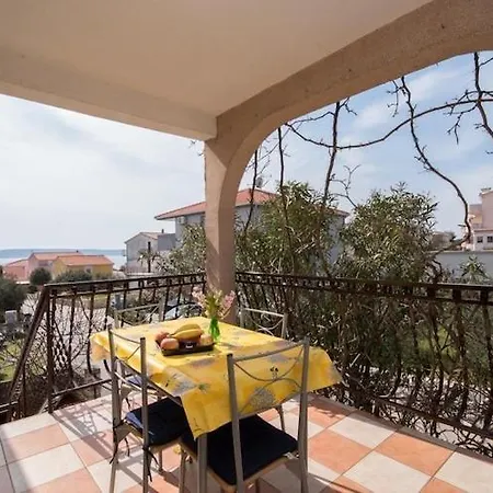 Apartment Fidelis - Two Bedroom With Terrace 6 Trogir